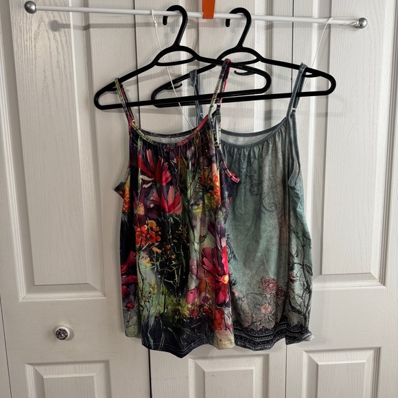Lot of 2 floral multicolor tank tops size XL - Picture 1 of 9